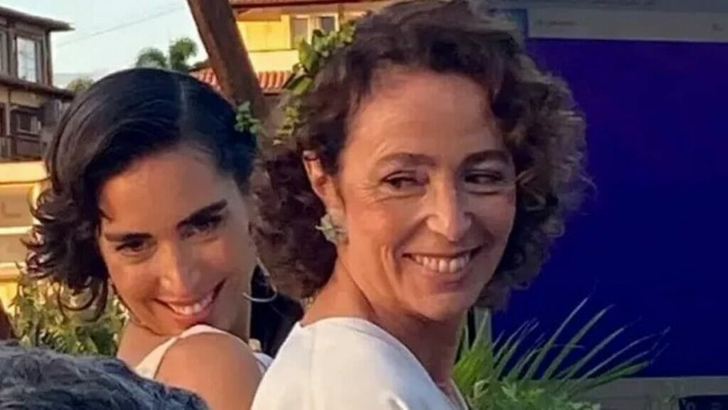 Candice Carvalho e Mônica Barbosa se casam