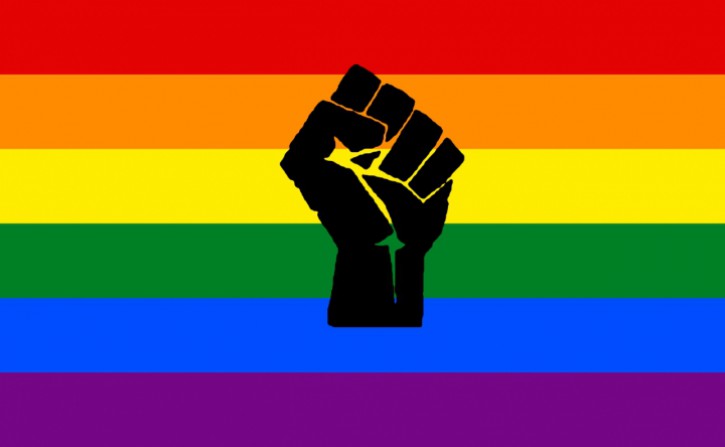 Linha de apoio pretende diminuir separação dos grupos LGBT