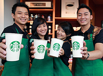Líder muçulmano na Indonesia quer proibir Starbucks de funcionarem no país
