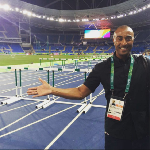 Ex-atleta olímpico Colin Jackson revelou ser gay em entrevista