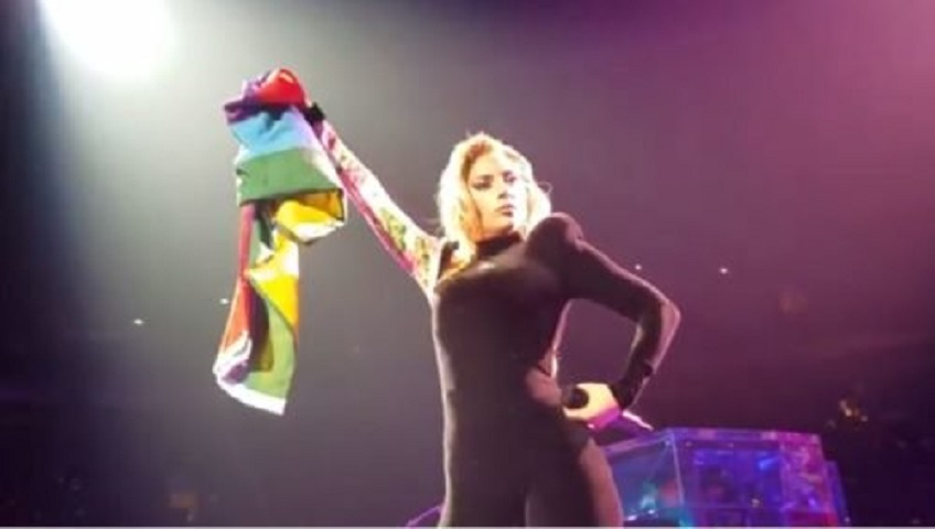 Lady Gaga fez discurso pró-LGBT em show no Canadá