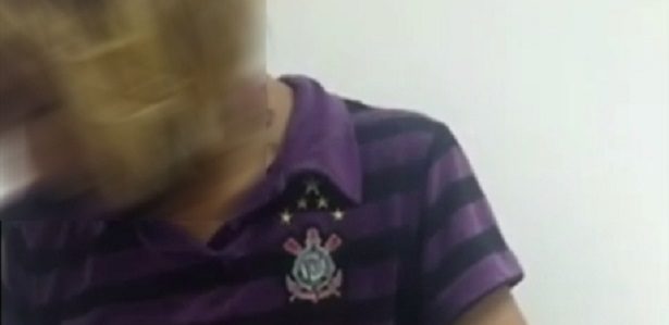 Em vídeo compartilhado nas redes sociais, funcionárias tiram sarro de paciente gay por ser torcedor do Corinthias