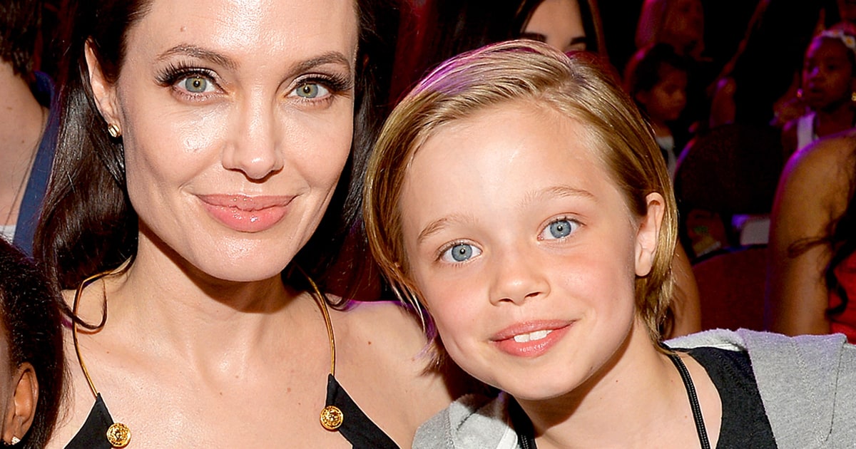Angelina Jolie e filho John
