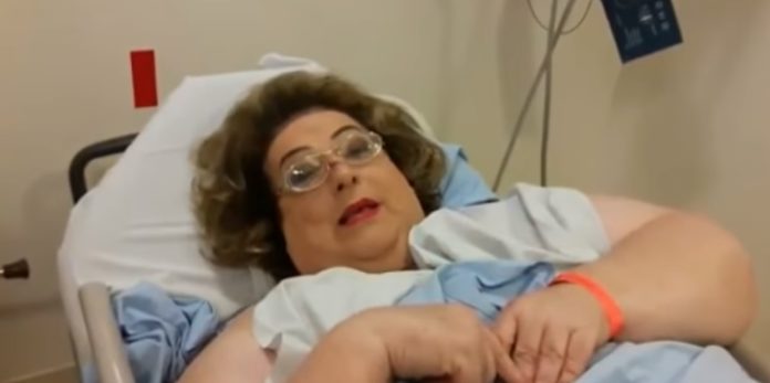 Internada, Mama Bruschetta desfalca Fofocalizando por problemas de saúde