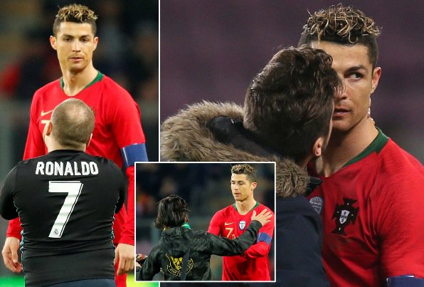 Torcedores invadiram o campo para tietar Cristiano Ronaldo