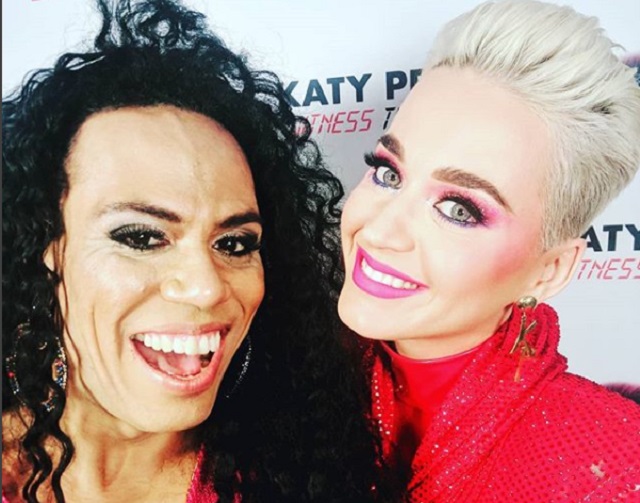 Valéria Houston e Katy Perry