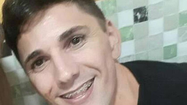 O garçom Lucas Chaves Pinho desaparecido após sair para um encontro