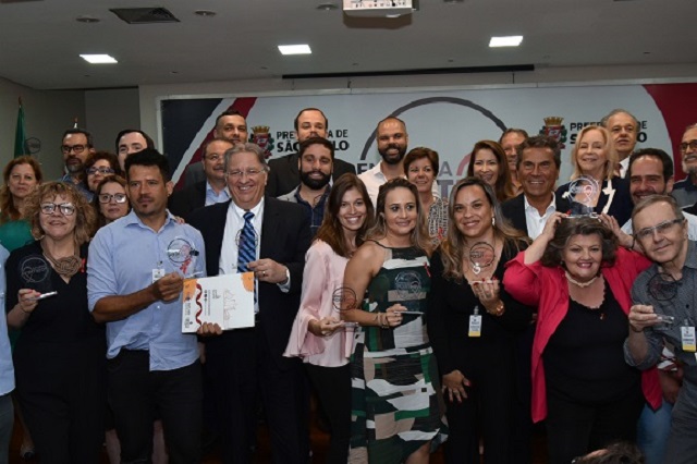 Prefeitura de São Paulo entre prêmio a marcas LGBT por Combate ao HIV/AIDS