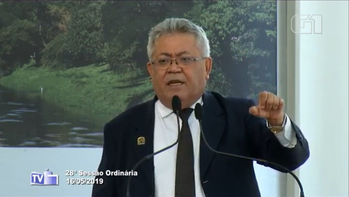 Vereador de Sorocaba, Luis Santos (Pros) polemiza ao discursar sobre a comunidade LGBT — Foto: Reprodução/TV Câmara Sorocaba