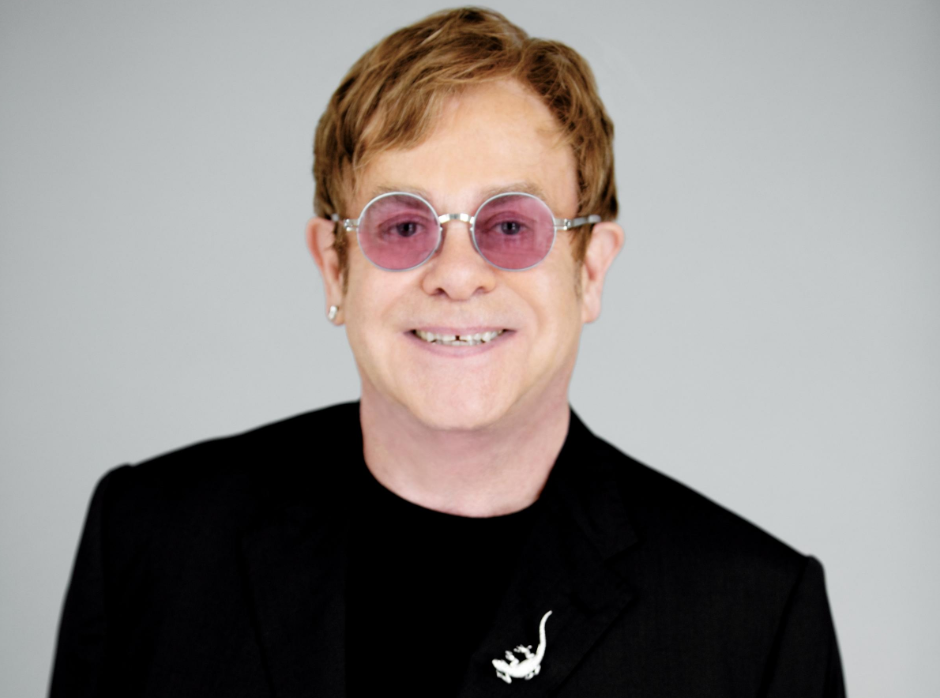 O astro britânico Elton John (FOTO: Reprodução)