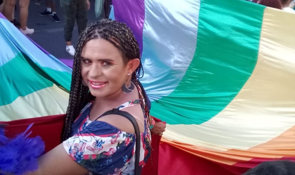 Pastora drag queen defende evangelho inclusivo