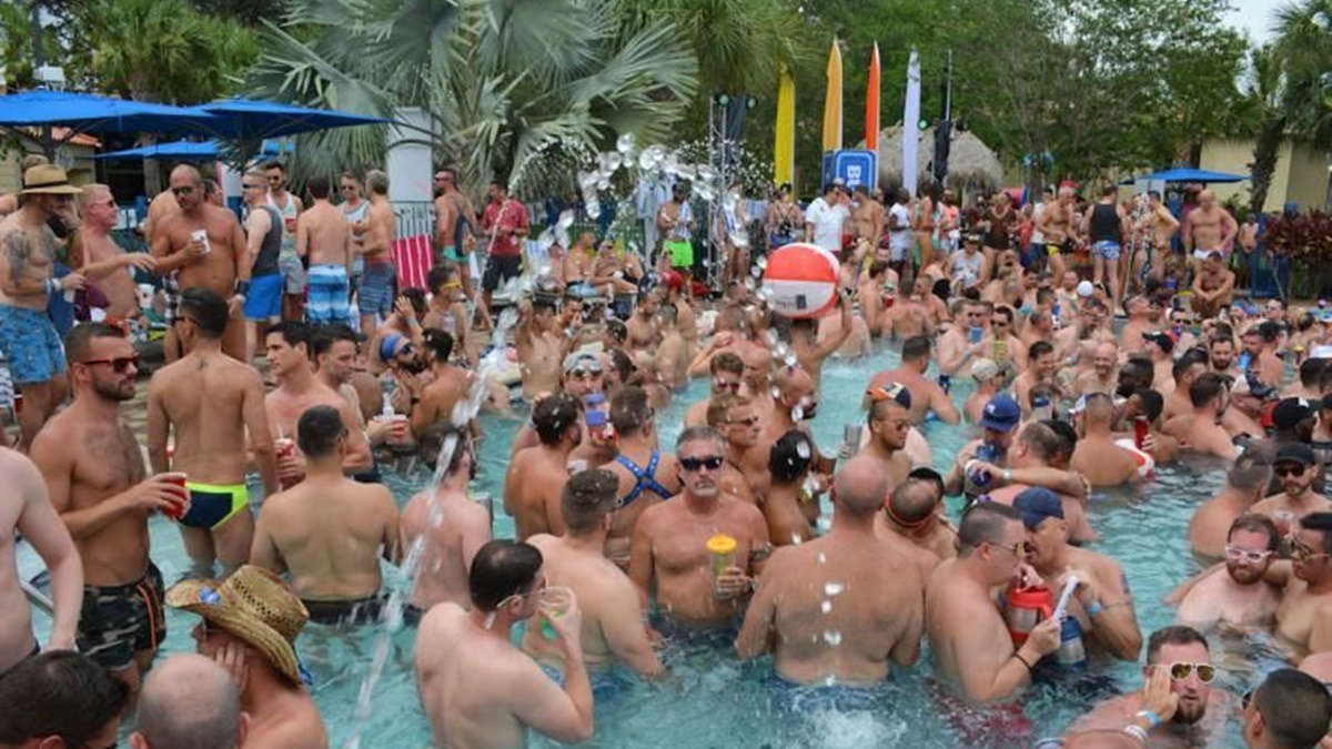 Pool party gay (Foto ilustrativa)