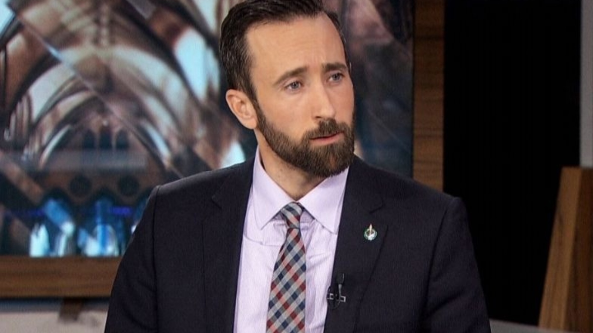 Derek Sloan - político canadense que defende cura gay