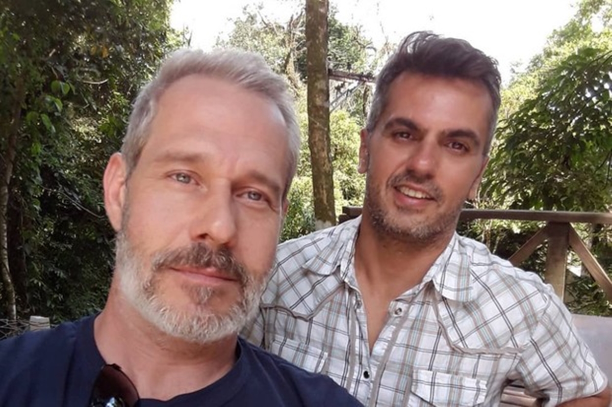 O ator Nico Puig e o esposo Jeff Lattari (Foto: Reprodução/Instagram)