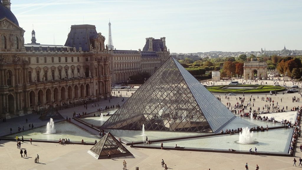 Museu do Louvre em Paris, França
