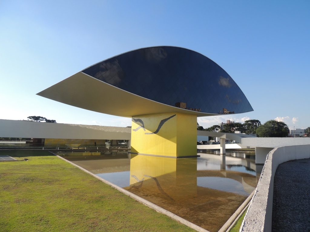 Museu Oscar Niemeyer, Curitiba