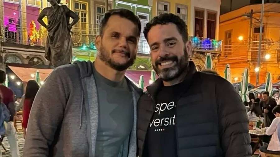 Casal gay acusa dono de bar em Ipanema de homofobia