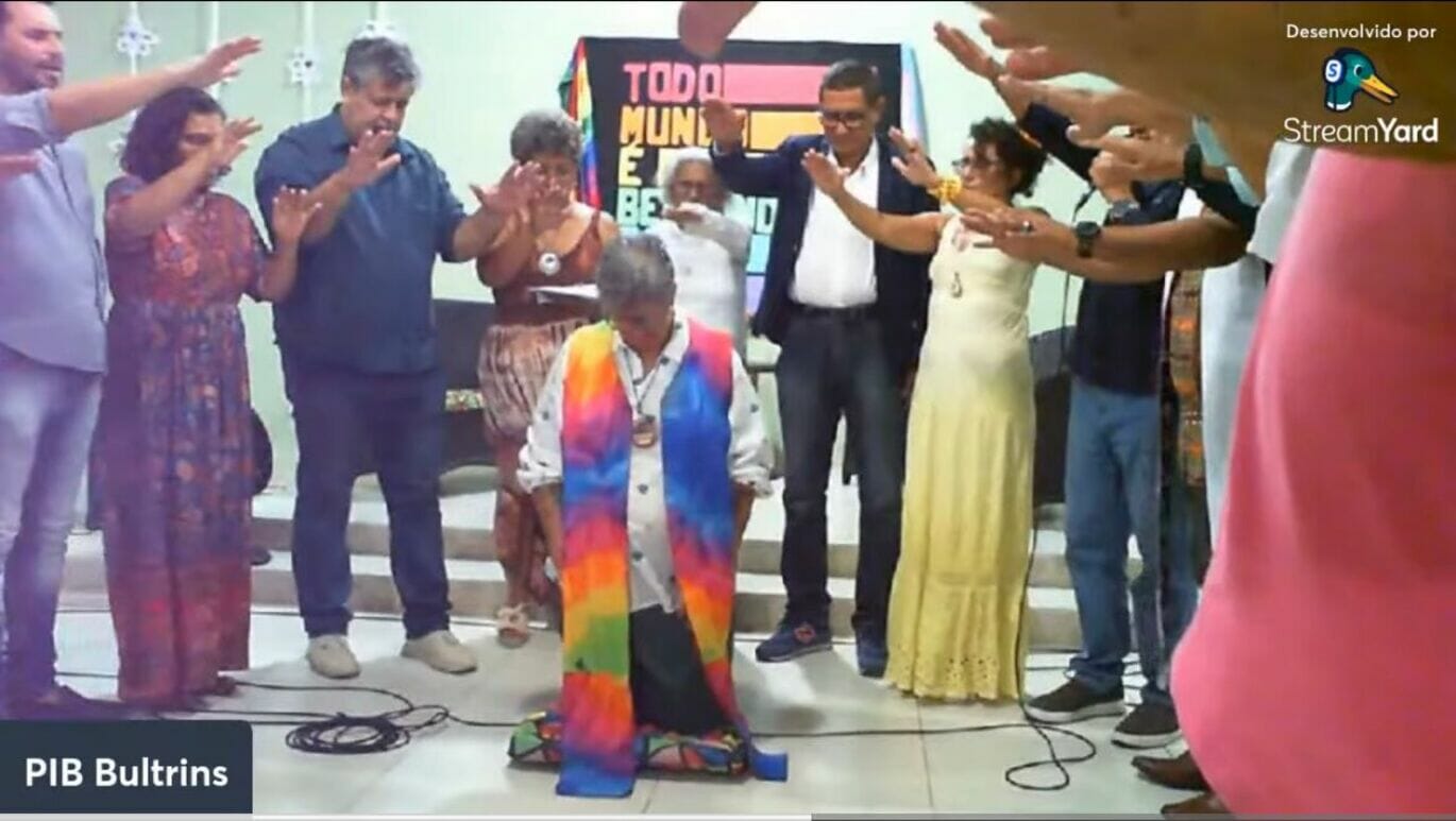 Igreja Batista em Olinda ordena sua primeira pastora lésbica