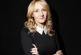 J.K. Rowling, autora da saga Harry Potter respondeu a seguidor que fez comentário homofóbico para ela.