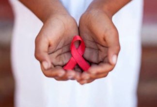 Apenas 9% dos entrevistados sabiam que soropositivos em tratamento não transmitem HIV