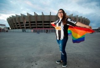 Pessoas LGBT relatam medo de ir a estádios e sofrer agressões