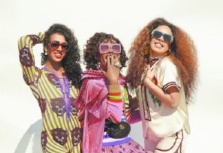 Vestidas de Gucci, Artistas LGBT arrasam em ensaio para a Vogue (Foto: Divulgação/Vogue)