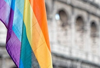 Senado Italiano rejeita lei de anti-homofobia
