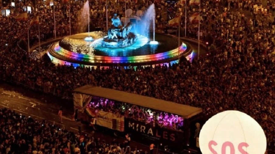 Parada LGBT de Madrid é uma das maiores do mundo (