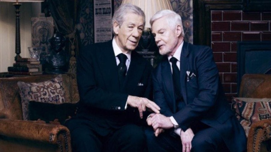 Casal de Idosos gay Ian McKellen e Derek Jacobi protagonistas da série Vicious