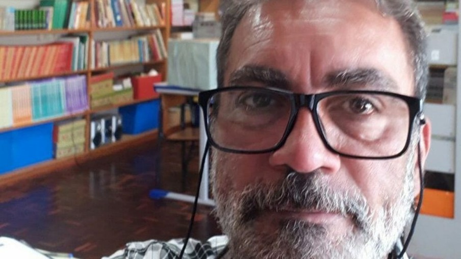 Professor é encontrado morto em seu apartamento em Curitiba