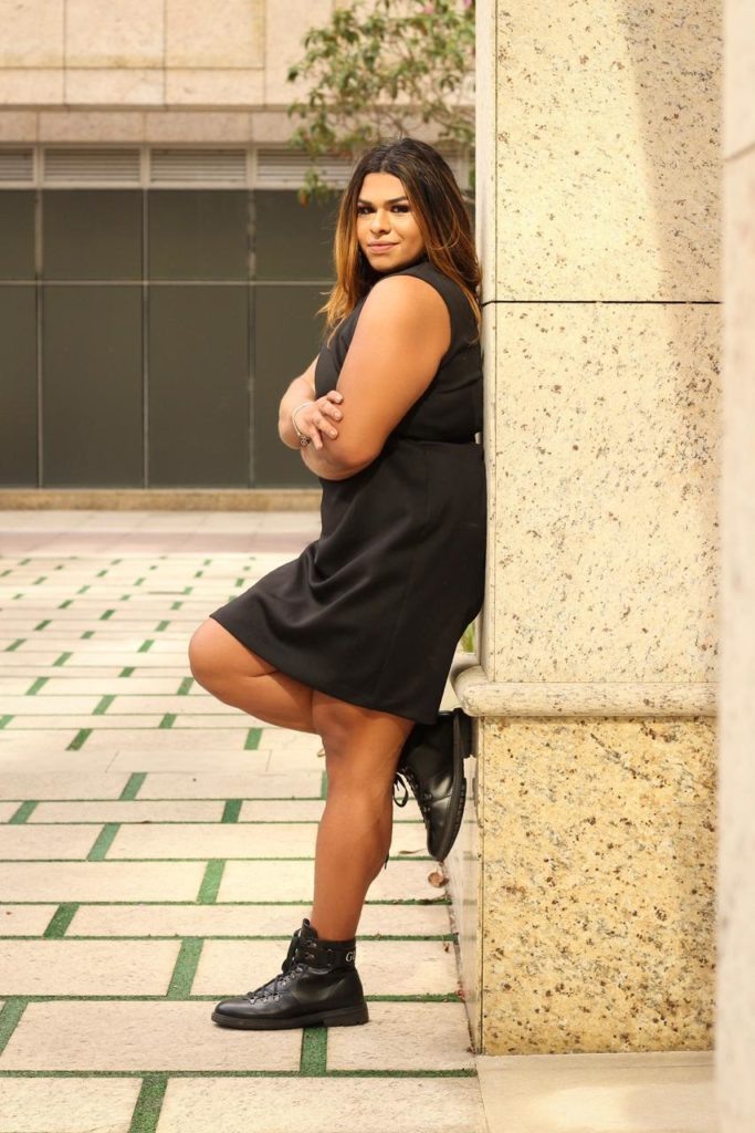 Imagem de Lady Chokey para campanha publicitária de uma rede de salões de beleza