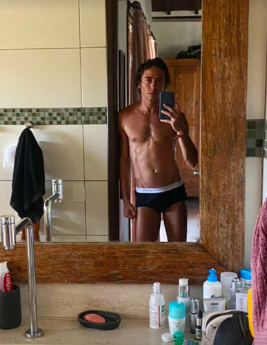 Jesuíta Barbosa de cueca