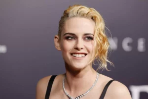 Kristen Stewart critica a sexualização das mulheres nos filmes e promete fazer o projeto mais gay de sua carreira