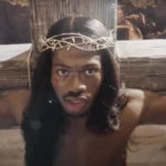 Lil Nas X em cena de "J Christ"