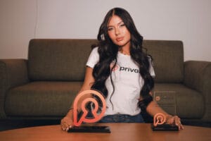 Criadora de conteúdo adulto, Ester Muniz fala do seu sucesso na Privacy: 