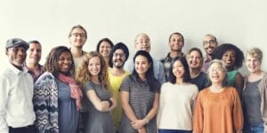 Sobre o esmagamento das diferenças humanas